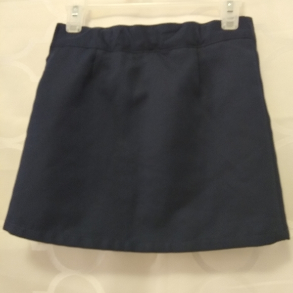 New French Toast Girl's Navy Uniform Skort, Adjustable Waist, size 5 - Picture 2 of 5